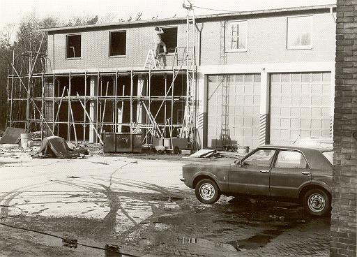 1977-12 kantine in aanbouw2.jpg